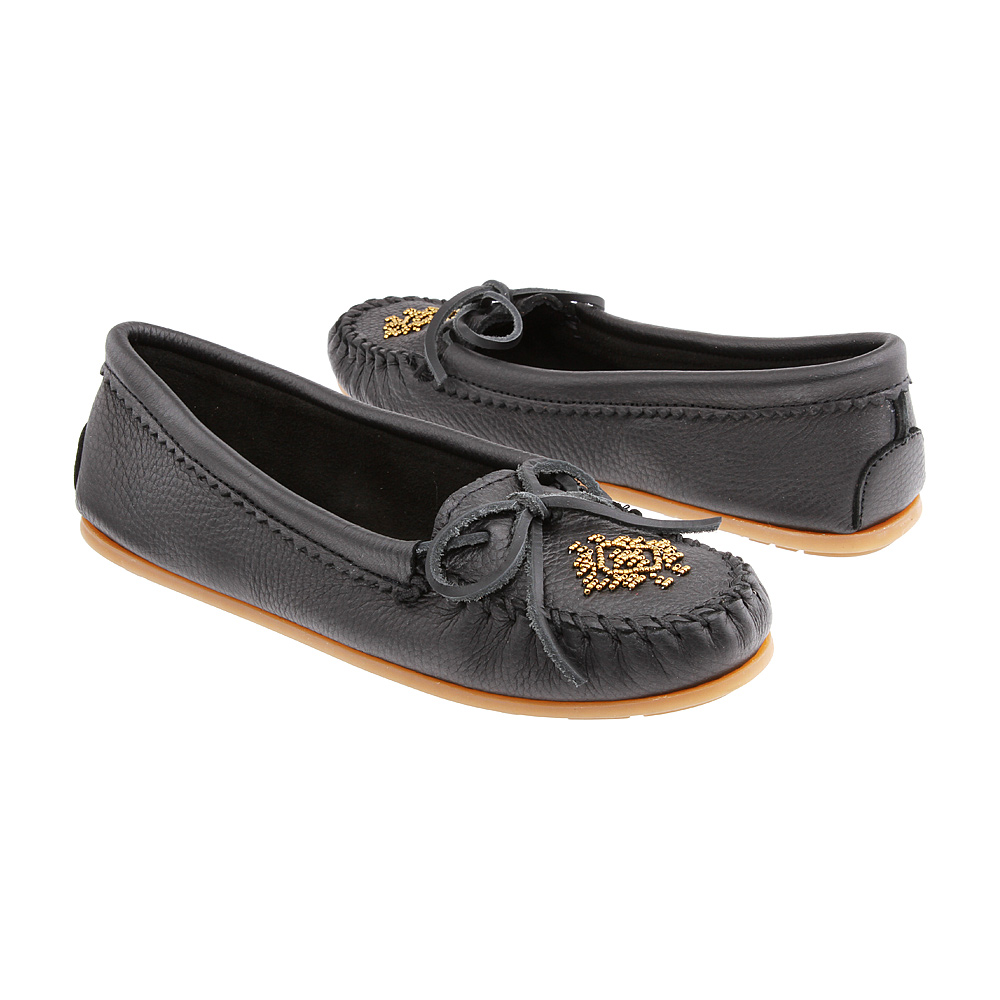minnetonka deerskin mocs